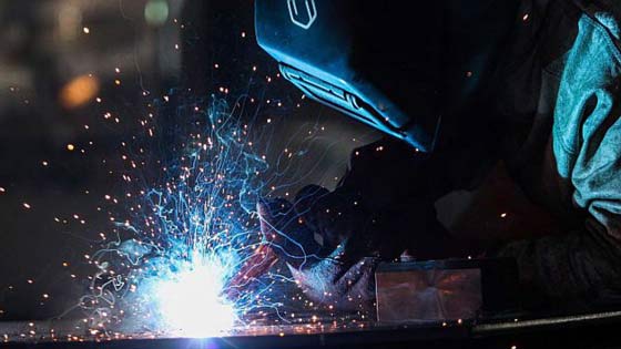 desplome-industria-0216